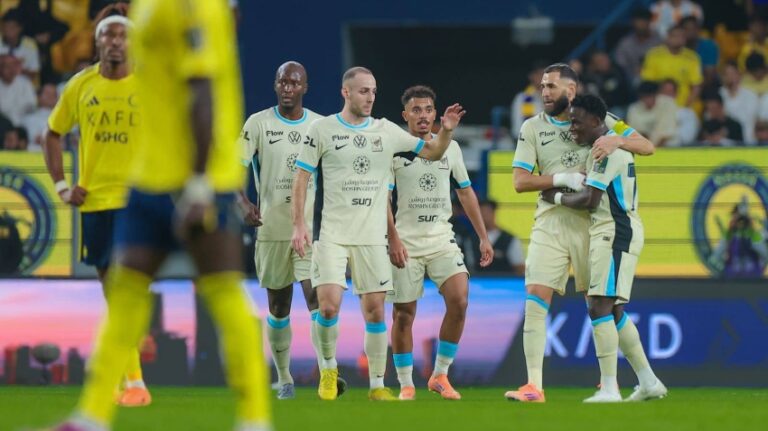 إتي-حار.-واحد-بنزيما-والثاني-عوار