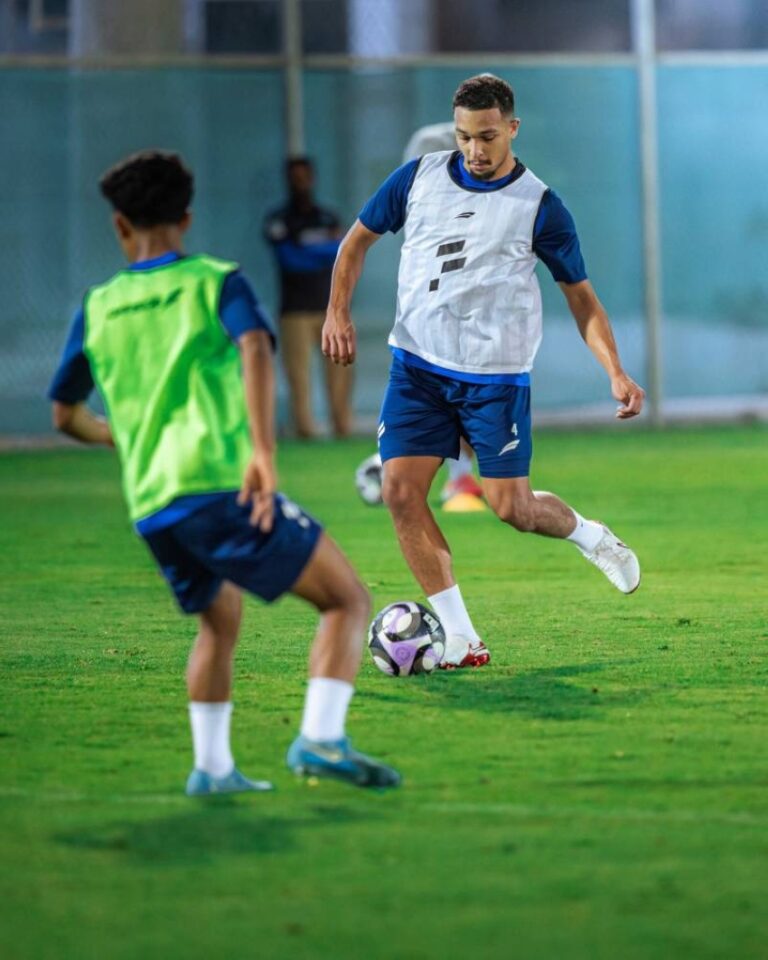 الفتح-ينهي-استعداده-لمواجهة-ضمك-في-خميس-مشيط