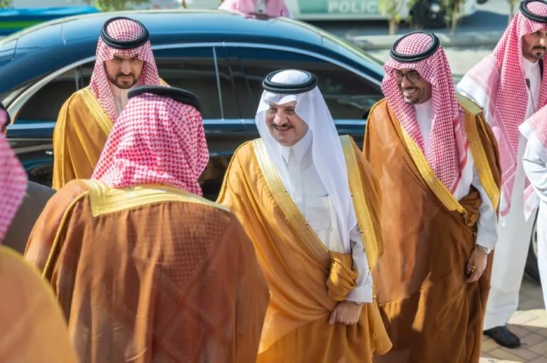 أمير-الشرقية:-القطيف-تمتلك-مقومات-صناعية-واستثمارية-تعزز-بيئة-الأعمال