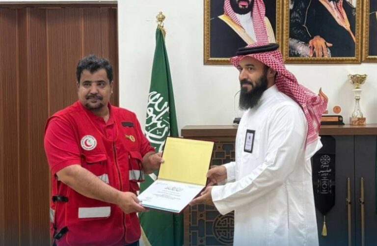 تقنية-تربة-تكرم-المشاركين-في-مشروع-معاذ