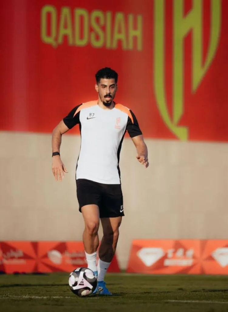 القادسية-يختتم-تحضيراته-لخوض-مواجهة-قوية-أمام-التعاون-غدًا