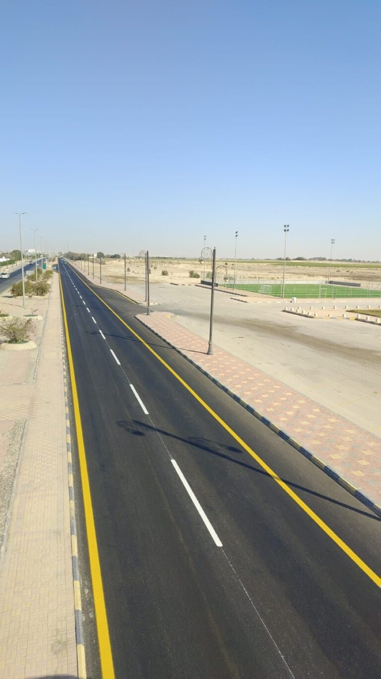 لتعزيز-السلامة.-صيانة-30-ألف-متر-مربع-بالمدخل-الجنوبي-للصرار