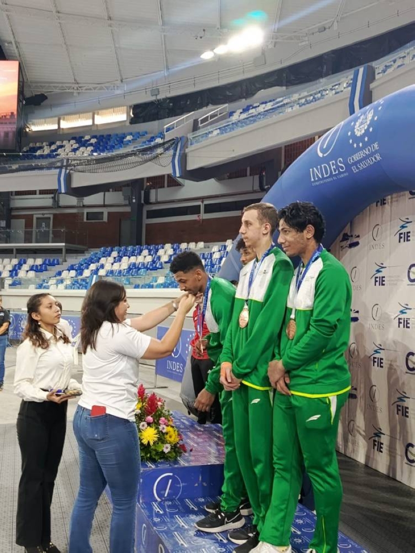 برونزية-عالمية-للمنتخب-السعودي-للمبارزة