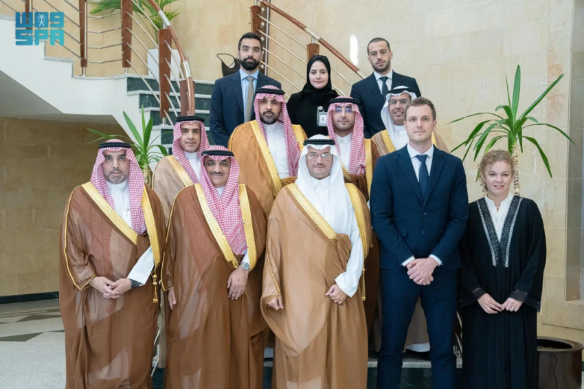 محافظ-الأحساء-يطلق-مشروع-المنطقة-اللوجستية