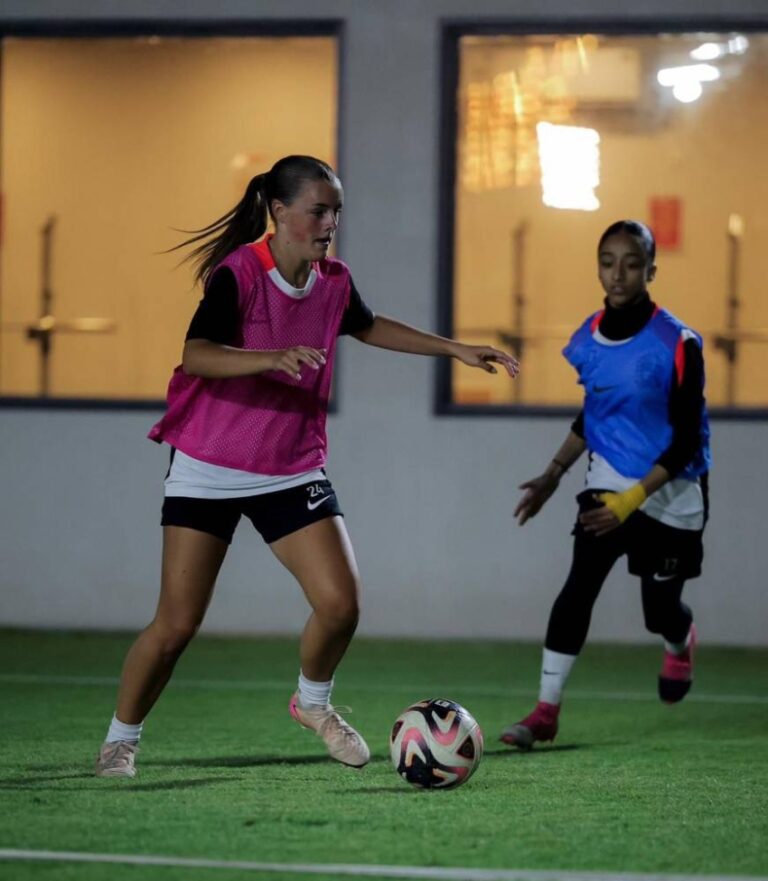 سيدات-القادسية-تحت-17-يختتمن-استعداداتهن-لمواجهة-شعلة-الشرقية