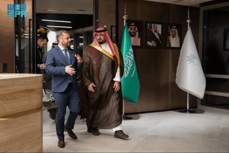 وزير-الاقتصاد-ونظيره-الأرميني-يناقشان-تعزيز-التعاون-الاقتصادي-بين-البلدين