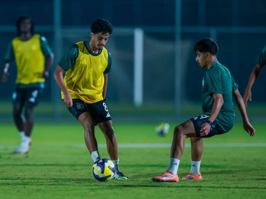 الأخضر-تحت-19-يدشن-تدريباته-في-معسكر-الأحساء