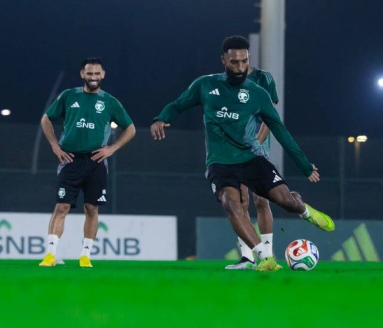 الأخضر-يختتم-استعداده-لمواجهة-ساحل-العاج-الودية