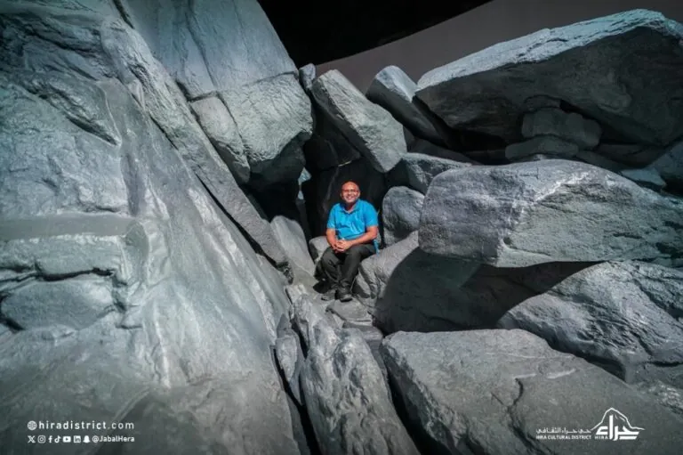 بالصور.-وزير-السياحة-المالديفي-يشيد-بتطور-قطاع-السياحة-في-السعودية