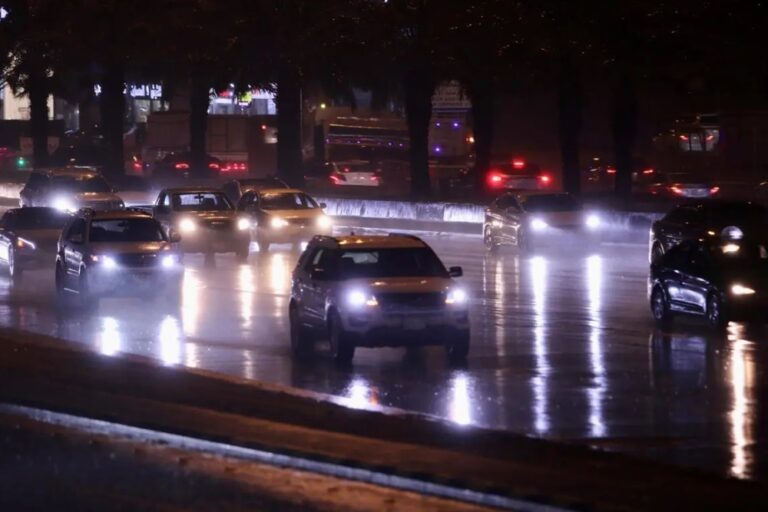 إنذار-برتقالي.-تنبيه-من-أمطار-وصواعق-رعدية-على-حفر-الباطن