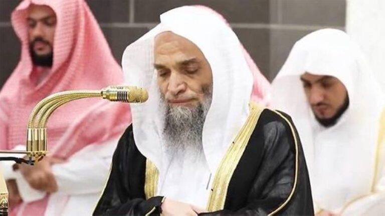 عودة-الشيخ-فيصل-غزاوي-للإمامة-وذلك-بعد-غياب-8-أشهر-بسبب-العارض-الصحي