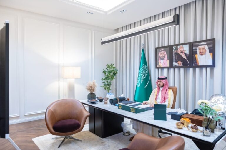 أمير-الشرقية-يؤكد-أهمية-تعزيز-الأداء-المؤسسي-وتطوير-البرامج-والخدمات