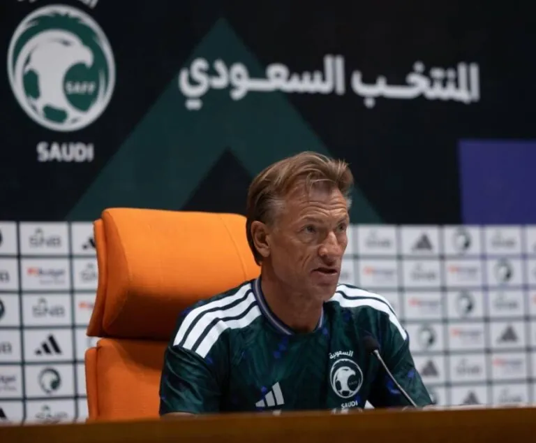 رينارد-يتحدث-لوسائل-الإعلام-عن-ودية-الجزائر