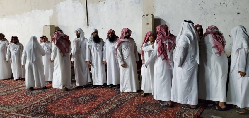 أسرة-احمد-العمري-تستقبل-المعزين-في-وفاة-أبنهم-عمر