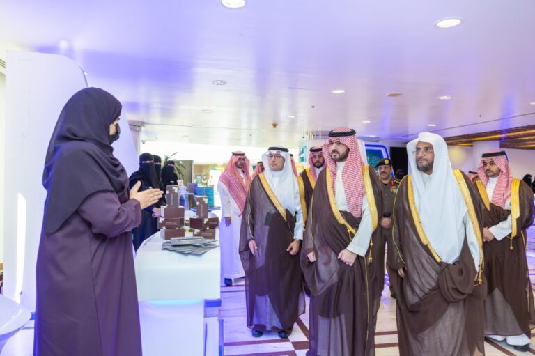 نائب-أمير-الشرقية-يفتتح-الملتقى-الرابع-لجمعية-أفلاذ-لتنمية-الطفل