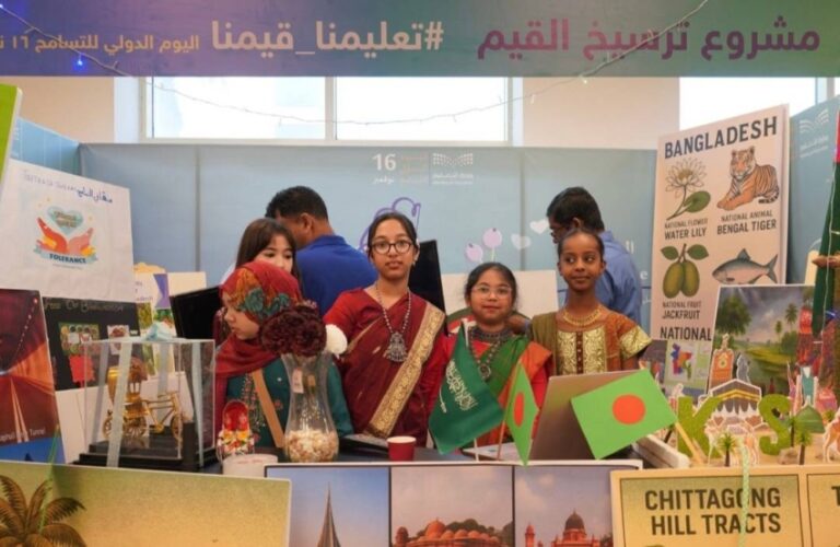 مدير-تعليم-الشرقية-يدشن-معرض-وملتقى-وطن-التسامح