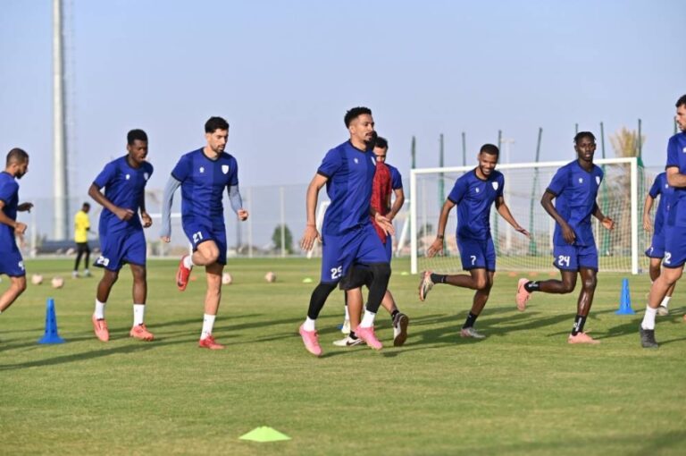 نادي-القوس-ينهي-استعداداته-لمواجهة-القلعة-المتصدر