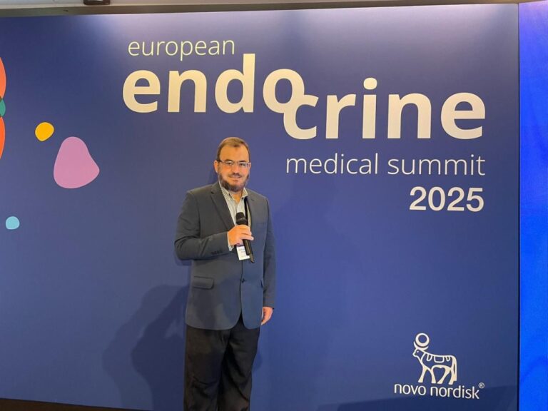 باريس.-الخبرة-السعودية-حاضرة-في-علاج-الأطفال-بهرمون-“النمو-الأسبوعي”