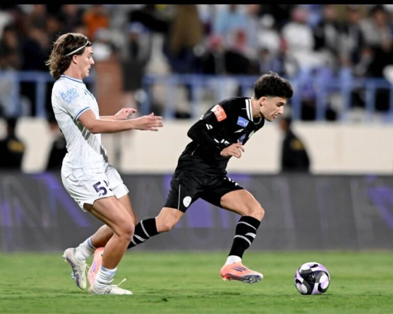 الأخدود-يفرض-التعادل-على-الشباب-1-–-1