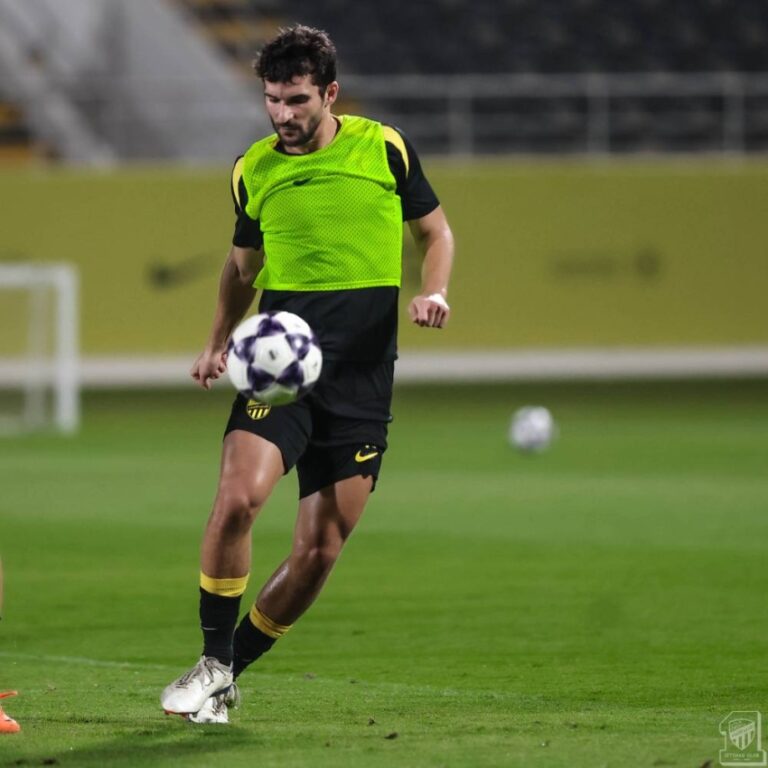 الاتحاد-لمواصلة-الصحوة.-والأهلي-بروح-«النخبة»