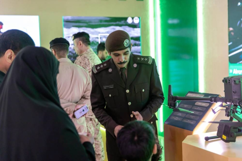 وزارة-الداخلية-تشارك-في-معرض-الطيران-العام-2025