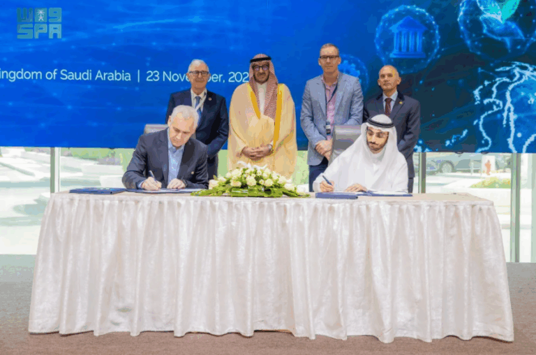 برنامج-استدامة-الطلب-على-البترول-يُوقّع-اتفاقيتين-إستراتيجيتين-مع-جامعة-الملك-عبدالله-للعلوم-والتقنية