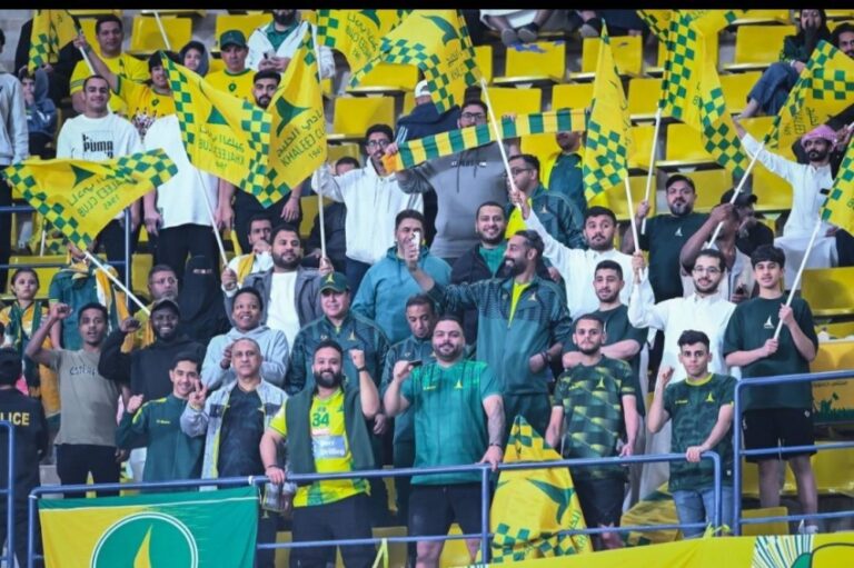 الخليج-يعلن-عن-تسيير-حافلات-لنقل-جماهيره-في-مواجهة-الخلود-بكأس-الملك