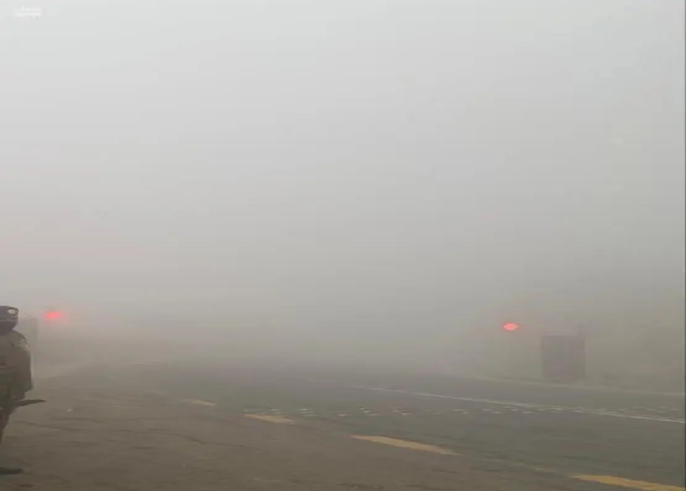 تبدأ-2-صباحًا.- ضباب متباين-الشدة-على-أجزاء-من-الشرقية