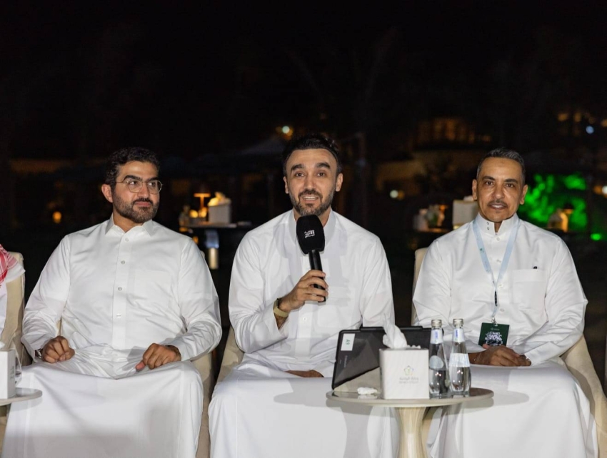 بحضور-وزيري-الرياضة-والإعلام.-تنظيم-لقاء-الإعلام-الرياضي