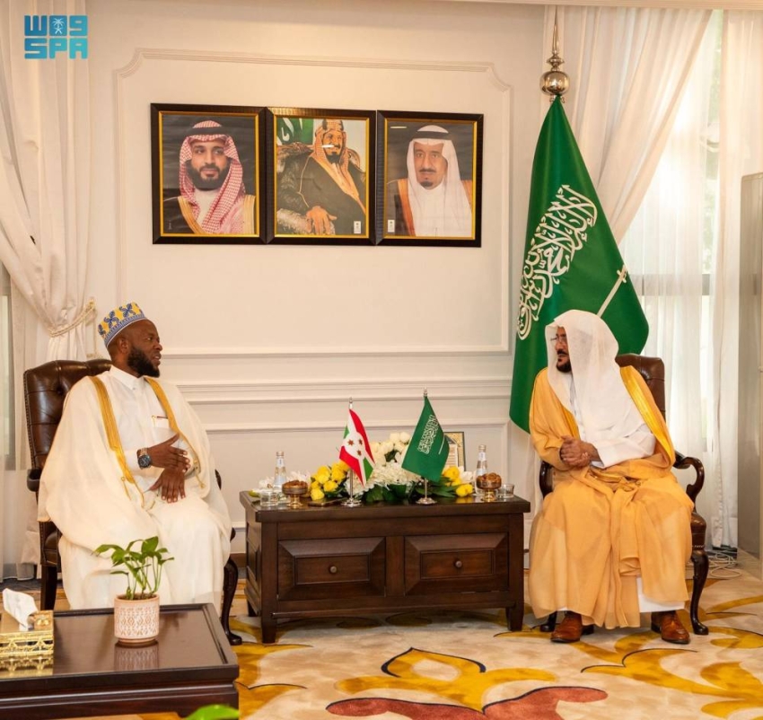 وزير-«الشؤون-الإسلامية»-يبحث-خدمة-مسلمي-بوروندا