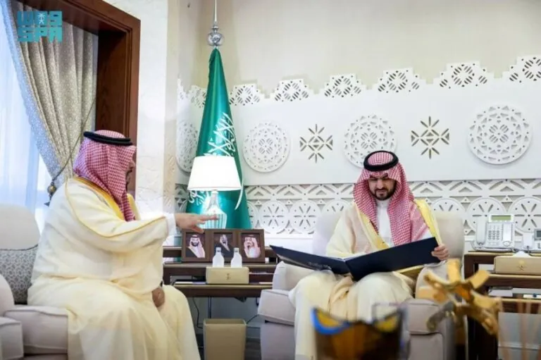 نائب-أمير-الشرقية-يطلع-على-أعمال-ساسرف