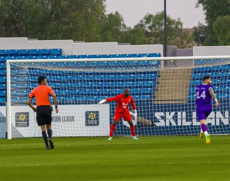 أبها-يسيطر-على-صدارة-دوري-يلو