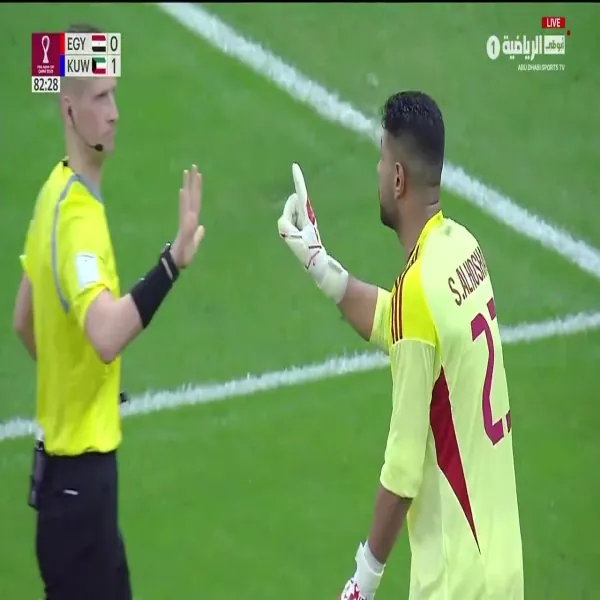 فيديو.-أول-حالة-طرد-في-كأس-العرب-2025-خلال-مباراة-مصر-والكويت