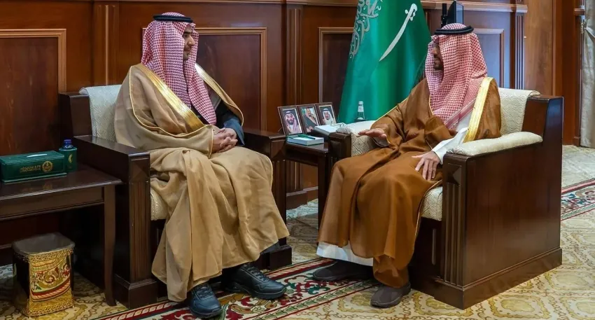 نائب-أمير-حائل-يستقبل-عضو-مجلس-الشورى-الجلعود