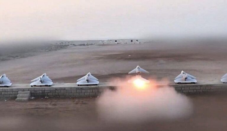 ‘حديد-110’-النفاثة.-إيران-تزيح-الستار-عن-قدرات-هجومية-متقدمة-+-فيديو