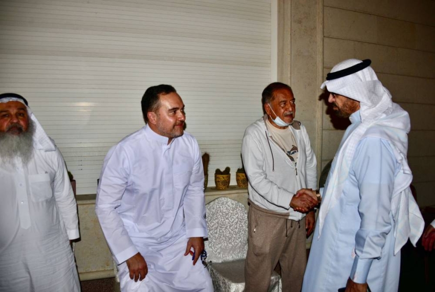 آل-بولدنج-و-آل-علي-رضا-و-آل-عارف-يستقبلون-المعزين-بوفاة-فقيدتهم