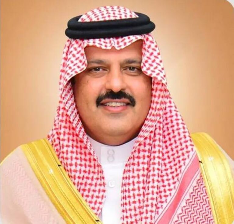 أمير-حائل-ونائبه-يقدّمان-واجب-العزاء-لأسرتي-المعجل-والفوزان