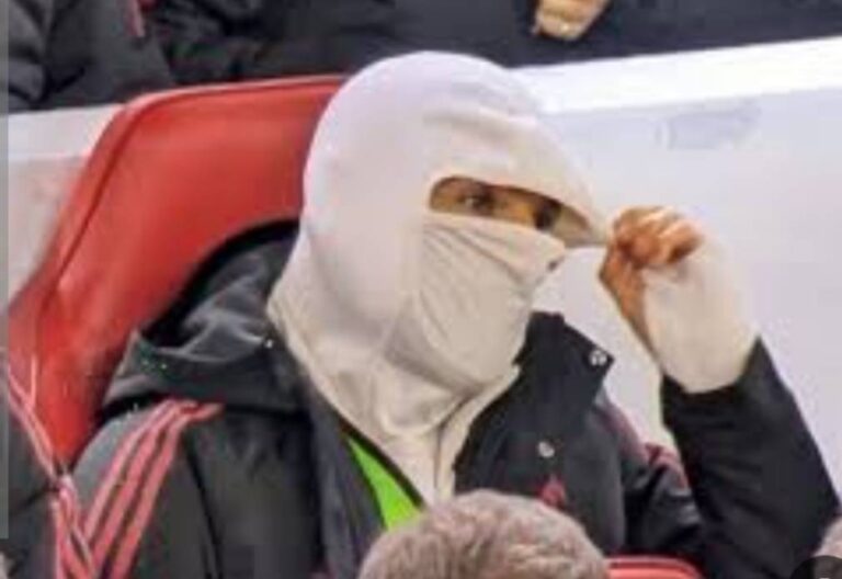 علاقة-صلاح-مع-سلوت-تدخل-نفقاُ-مظلماً