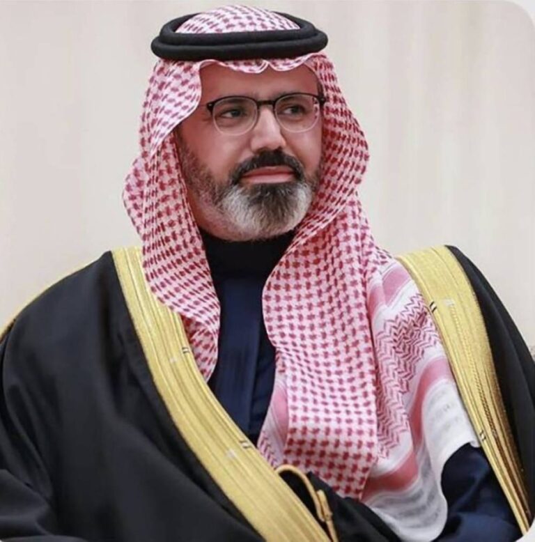 نائب-أمير-جازان-يعزي-أحد-أفراد-الحماية-في-وفاة-شقيقته