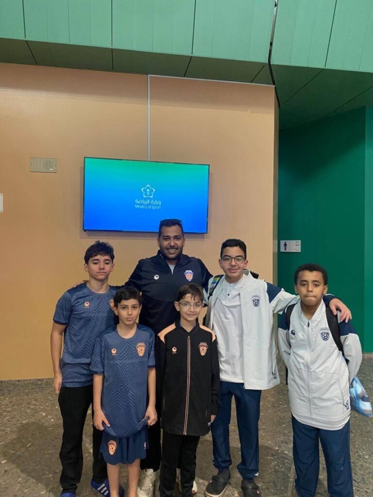 سباح-الفيحاء-قيس-يحصل-على-المركز-الثاني-في-بطولة-المنطقة-الرابعة-لاندية-الرياض