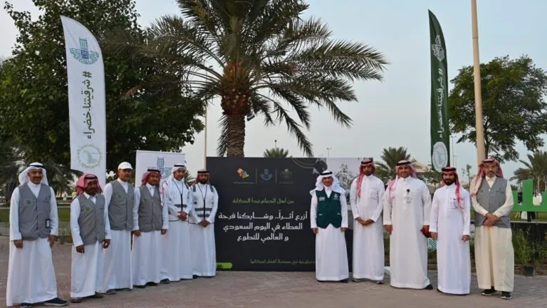 متطوعو-الدمام-يشاركون-في-تشجير-حديقة-السلسبيل-احتفاءً-بيوم-التطوع