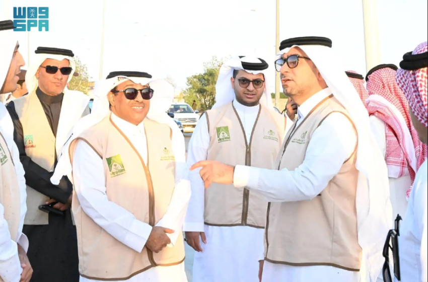 وزير-البلديات-والإسكان-يطلع-على-المشاريع-والخدمات-البلديَّة-بنجران