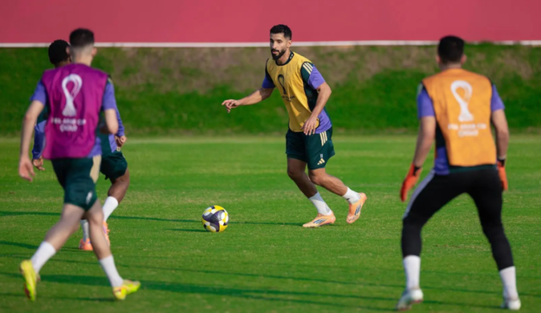 منتخبنا-يستأنف-تدريباته-استعدادًا-لنصف-نهائي-كأس-العرب