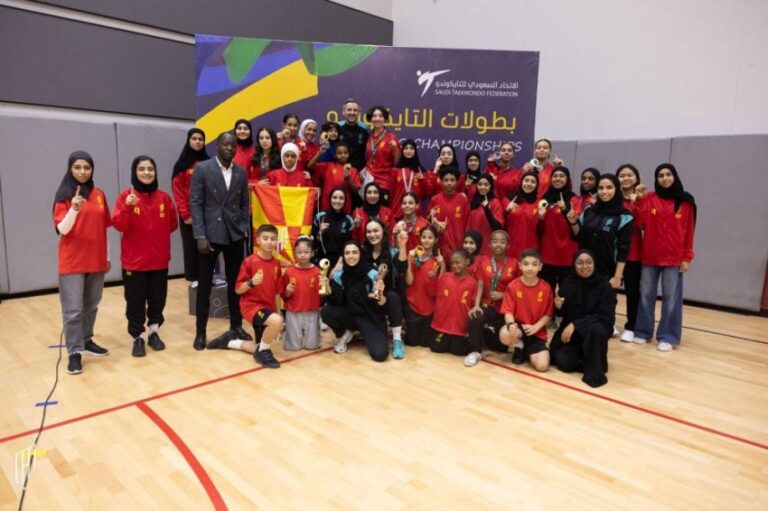 8-ميداليات-لفارسات-القادسية-في-بطولة-المملكة-للتايكوندو
