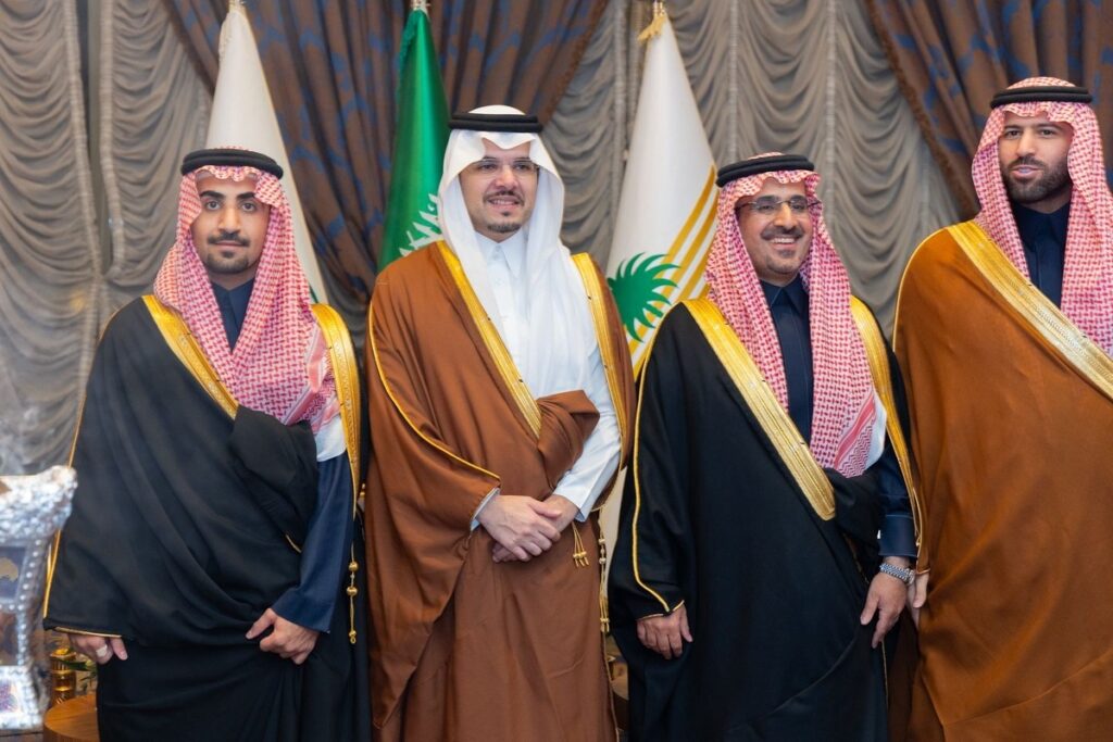 سمو نائب أمير منطقة الرياض يشرف حفل زواج نجل الشيخ سعود بن نومه بالرياض