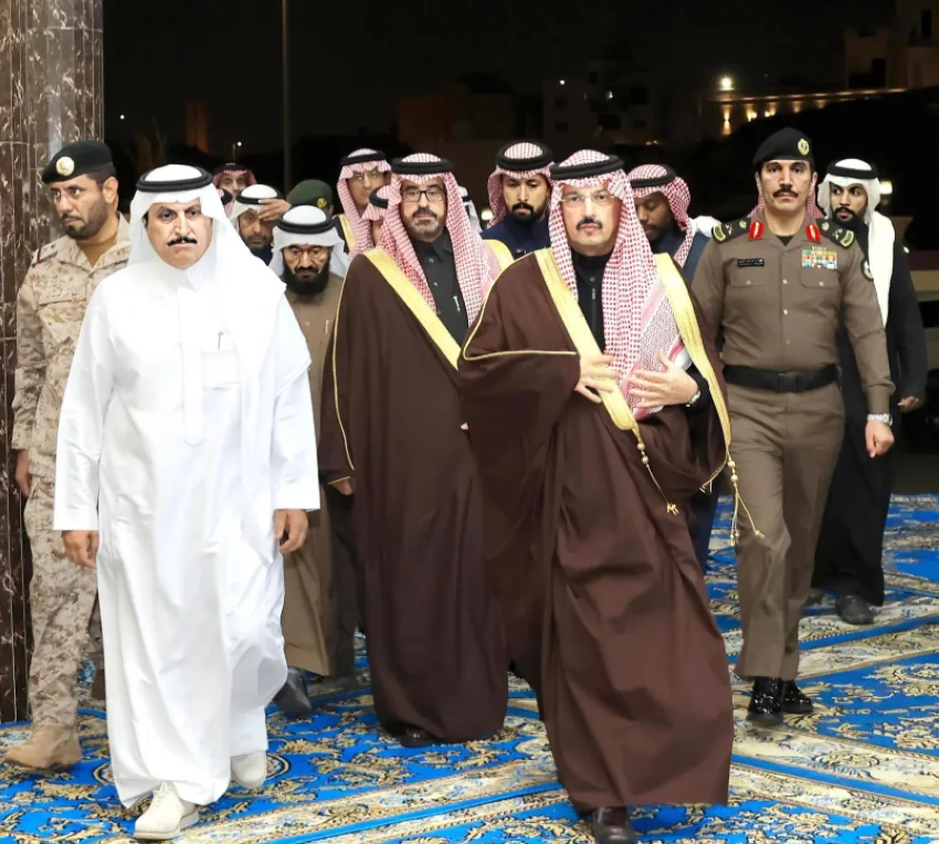 أمير-عسير-يعزي-مدير-الأمن-العام-في-وفاة-والده
