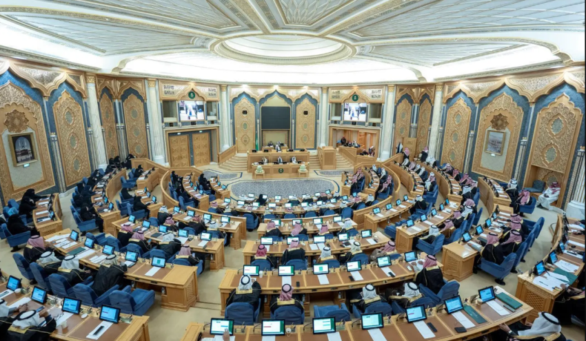 مجلس-الشورى-يطالب-الجامعة-الإلكترونية-بتطوير-هوية-مؤسسية-واضحة