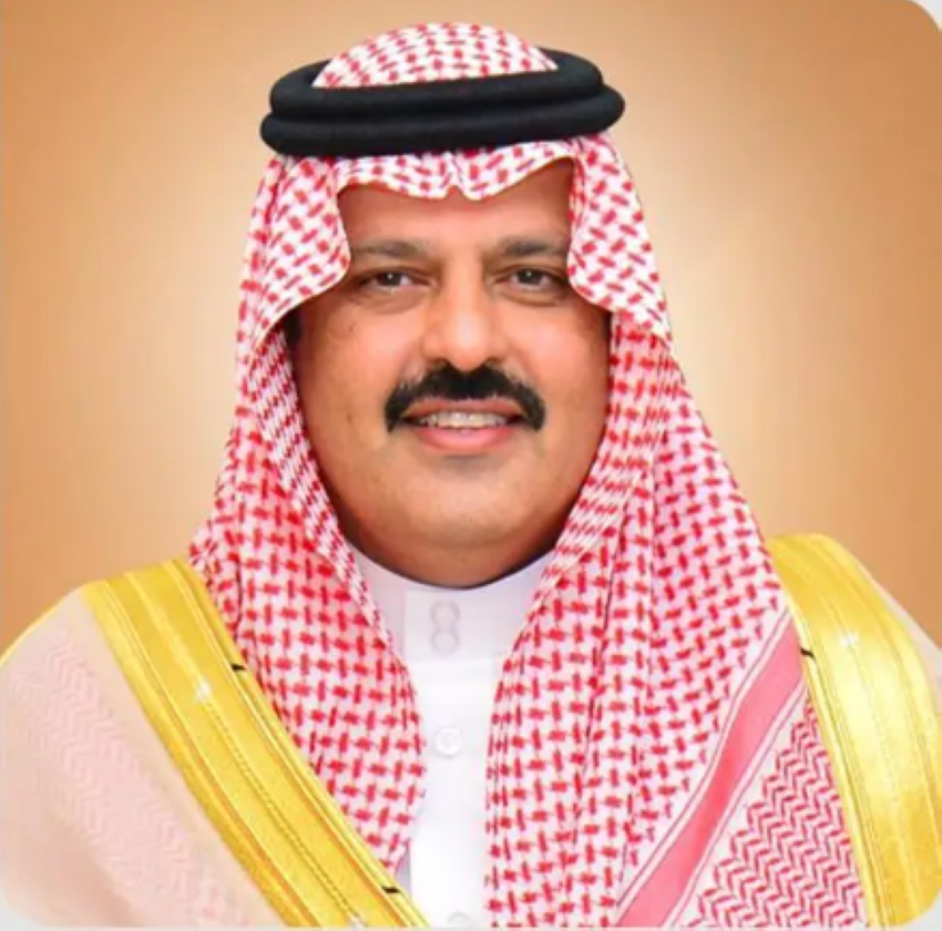 أمير-حائل-ونائبه-يقدمان-واجب-العزاء-لأسرة-المشوح