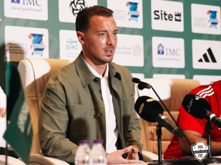 يايسلة-يكشف-سبب-عدم-اعتماده-على-صفقة-الأهلي-الجديدة