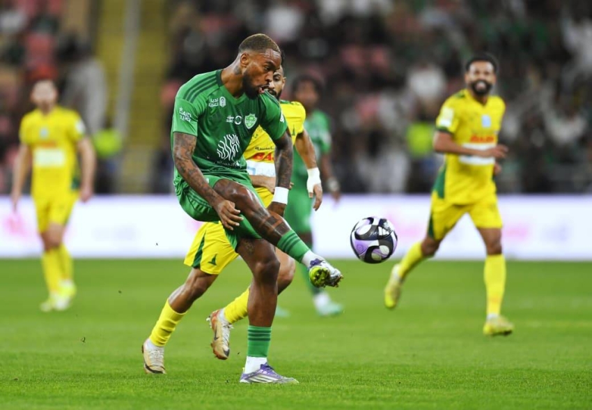 الأهلي-يعاقب-الخليج-برباعية-بعد-هدف-السبق